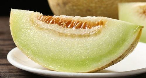 吃黑蜜瓜的视频,尽享黑蜜瓜美味时光